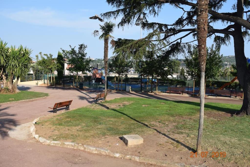 Ferienwohnung Iafrate-Oksoleil Villefranche-sur-Mer Exterior foto
